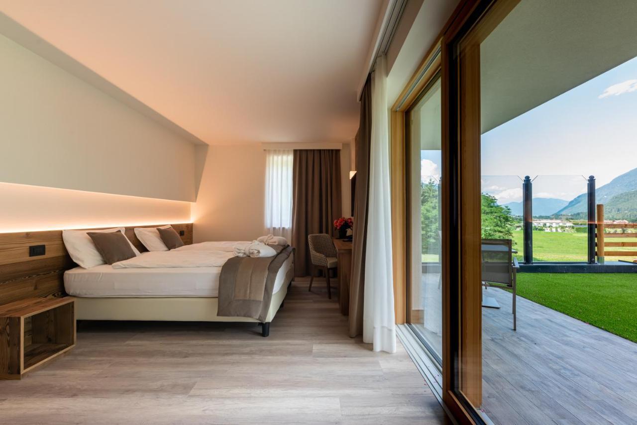 Ariston Garden &