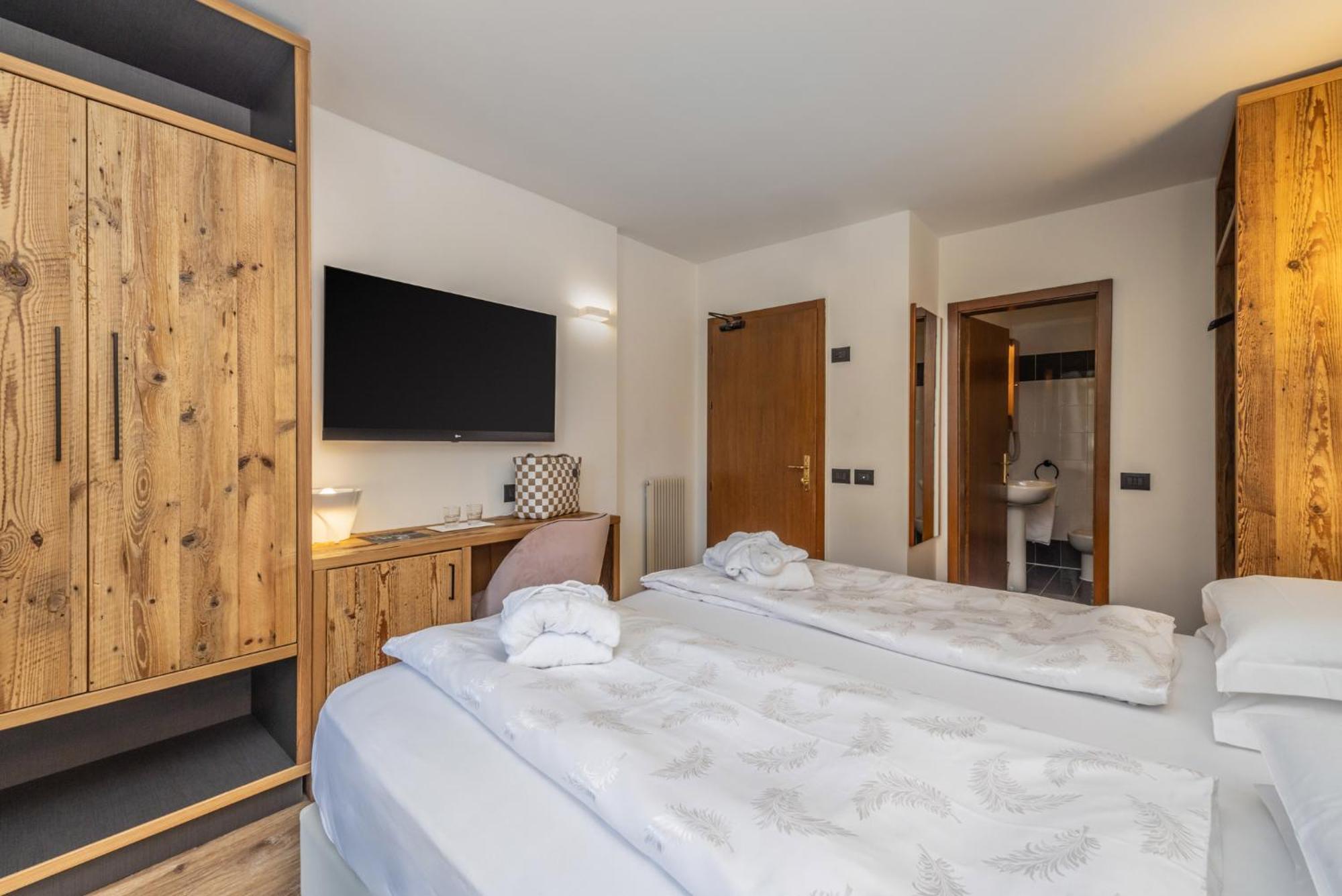 Ariston Garden & 3* Monclassico