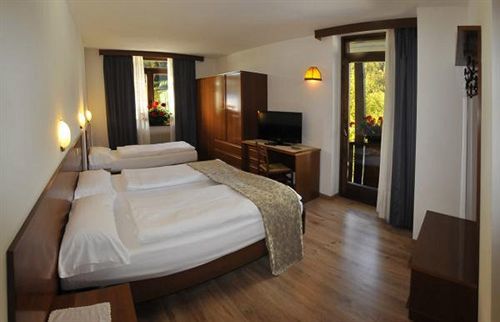 Ariston Garden & Hotel Monclassico